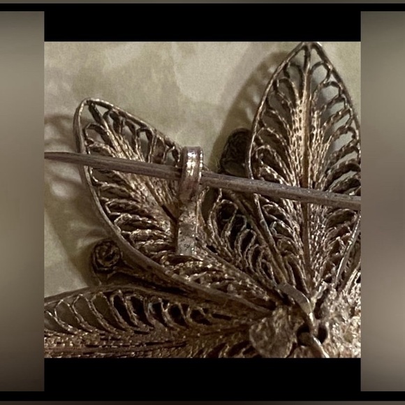 Vintage Silver Filigree Flower Brooch #6620 - Picture 3 of 6